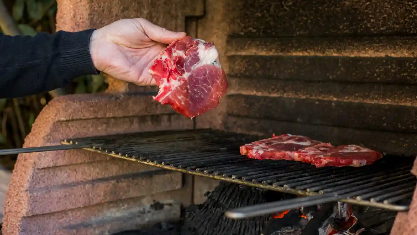 Punto de carnes hecho a fuego